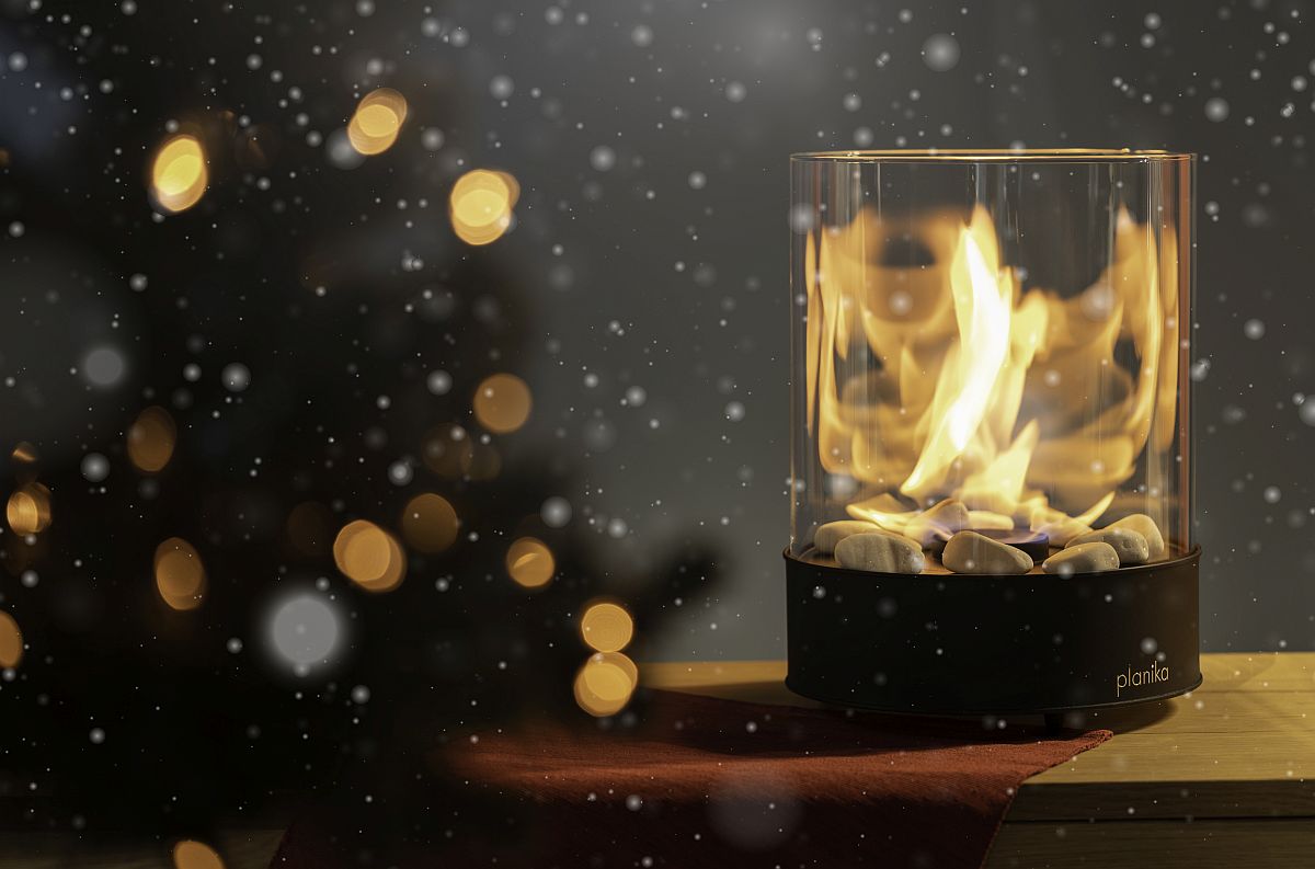 Biotuli Planika Chantico Glassfire talvisessa kuvassa.