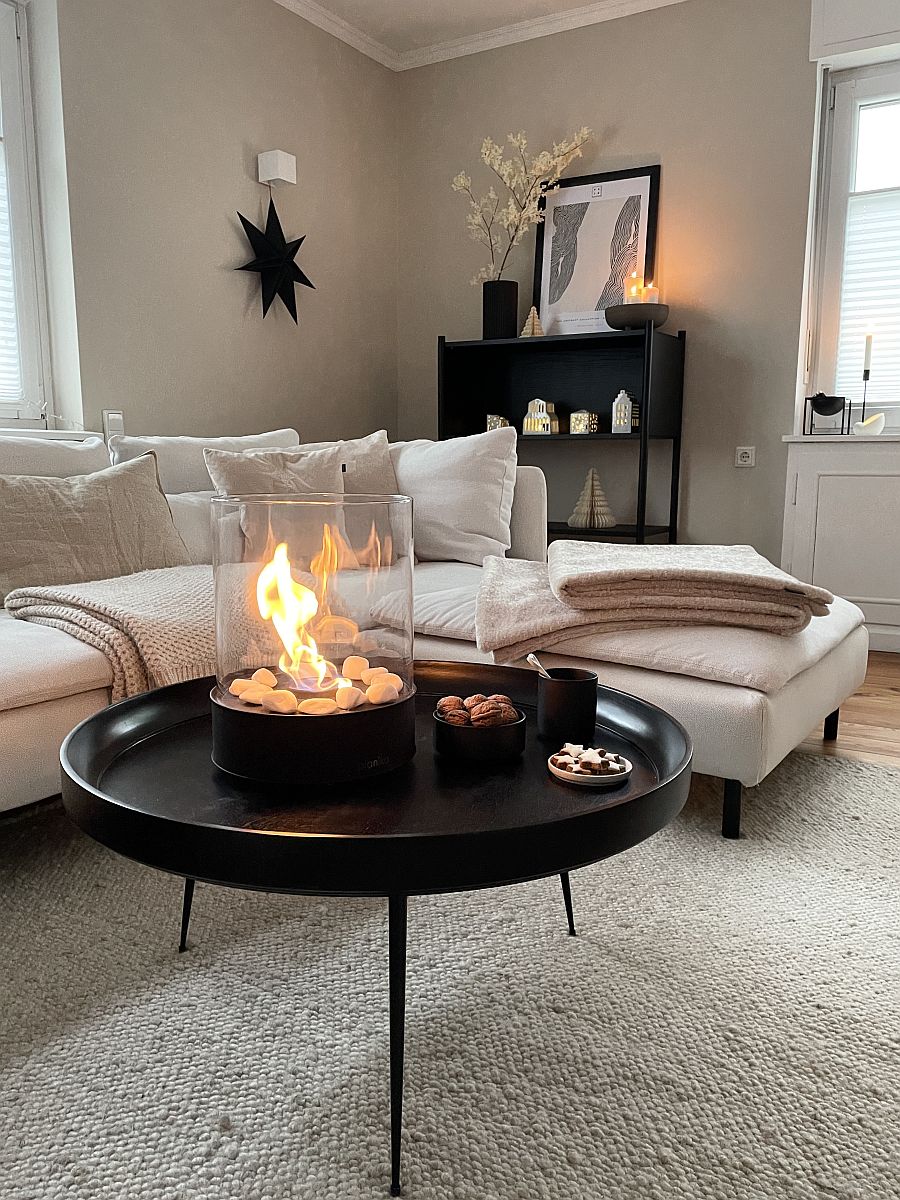 Biotuli Planika Chantico Glassfire olohuoneessa.