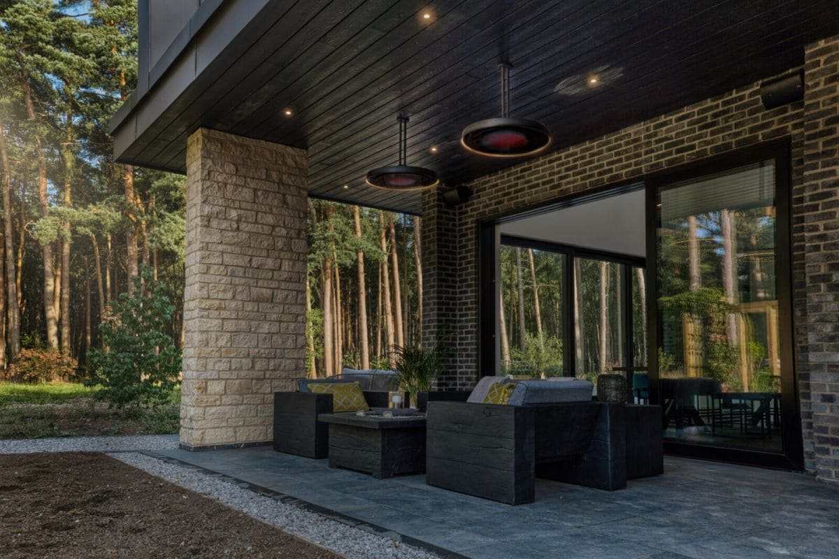bromic eclipse patio heater outdoors at home terrace
