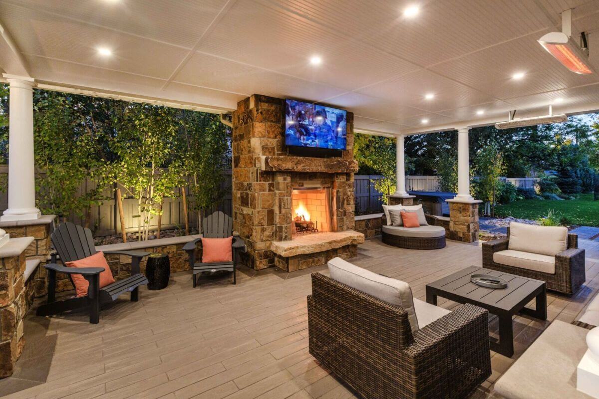 Bromic Tungsten patio heaters at home outdoor lounge area